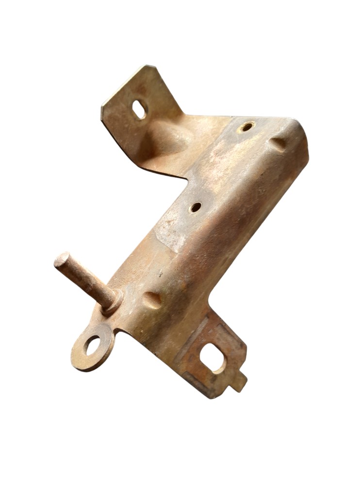 Suporte Pino Trava Capô Mercedes Axor Original – A9738840315 3
