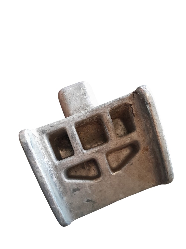 SUPORTE CAIXA DE FERRAMENTAS ORIGINAL SCANIA S4 S5 – 1409435
