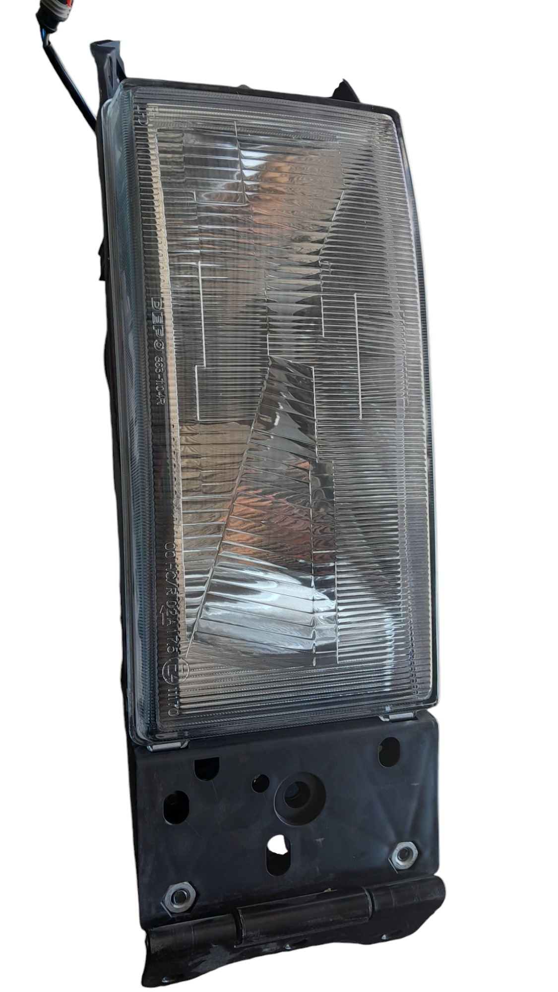 Farol Direito Original Eurocargo 150/160/170 – 500340361 4