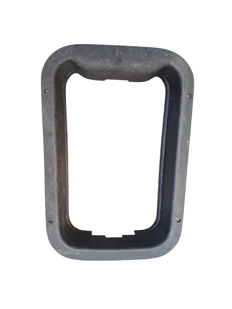 MOLDURA PORTA LUVAS ORIGINAL SCANIA S4 PGR – 1396599 2