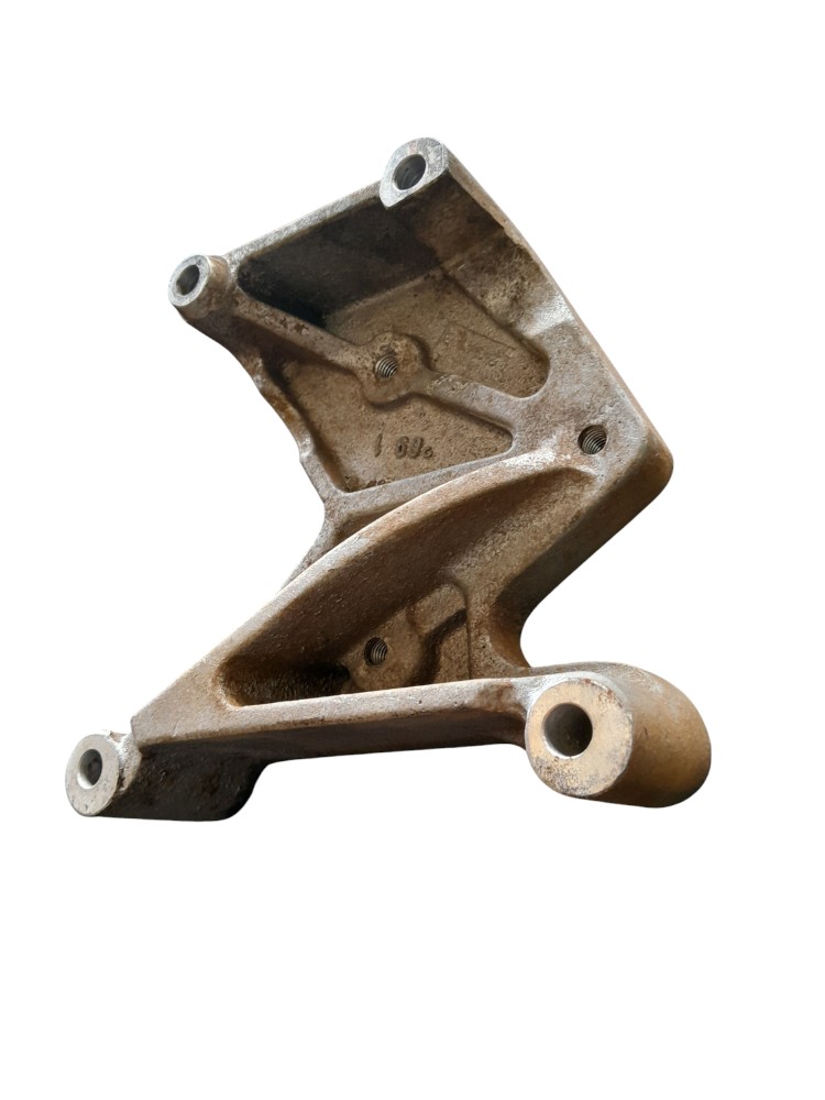 Suporte Do Alternador Original Motor Mwm – 70100898 2