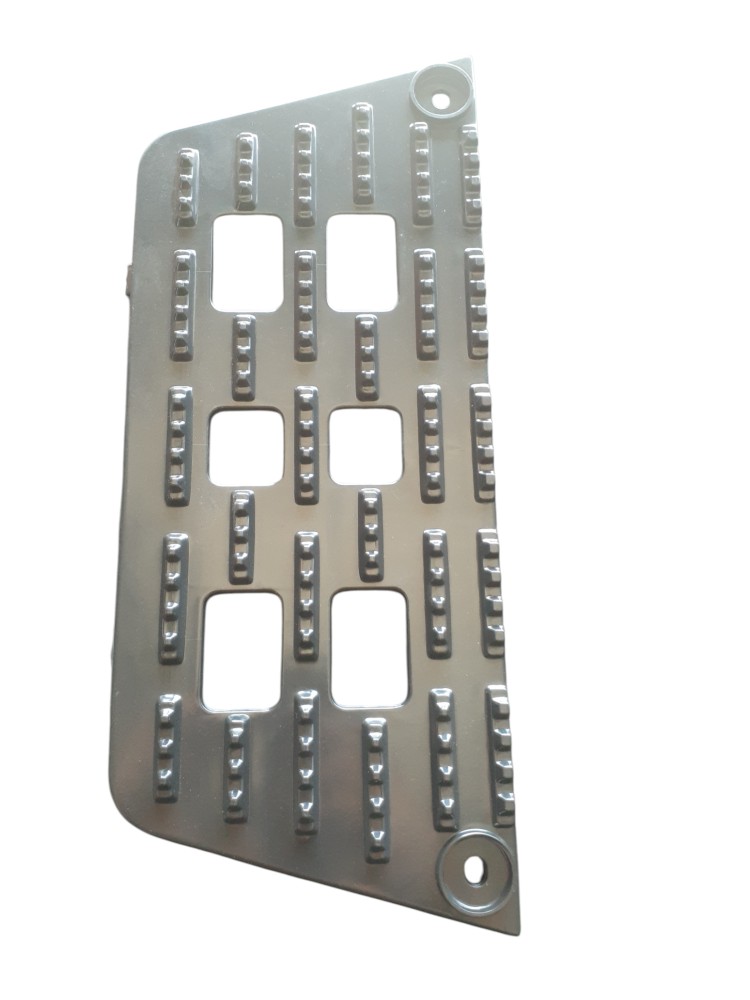Pisante Estribo Tapete Mercedes Actros Le/ld – 9436660028