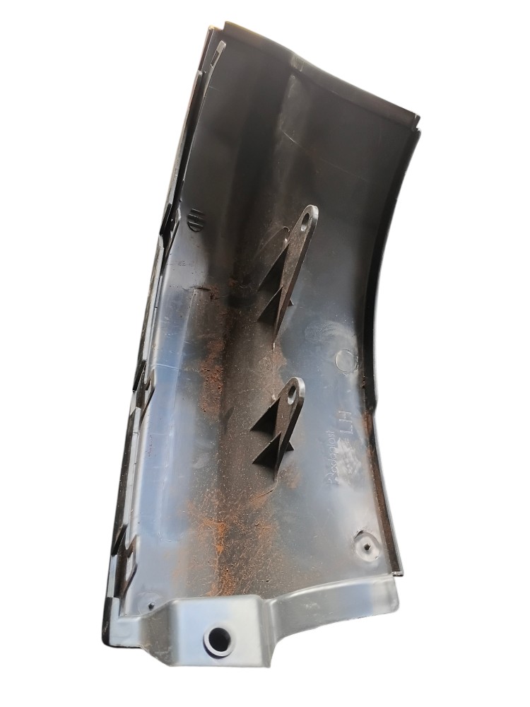 ACABAMENTO SUPERIOR FAROL LE SCANIA 124 S5 – 1438563