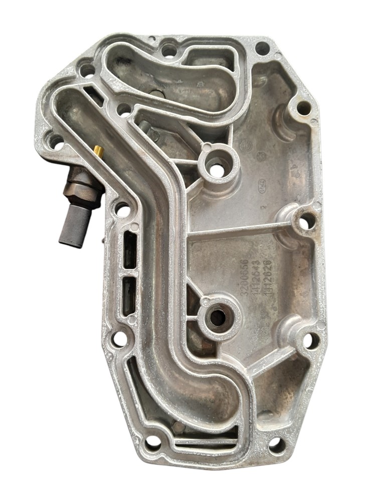Tampa Radiador Resfriador Oleo Mercedes Atego – 3200656 2