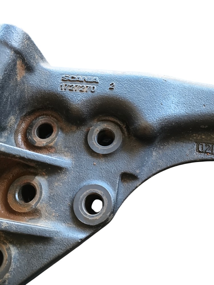 Suporte Frontal Reboque Cabine Original Scania S5 – 1727270 4
