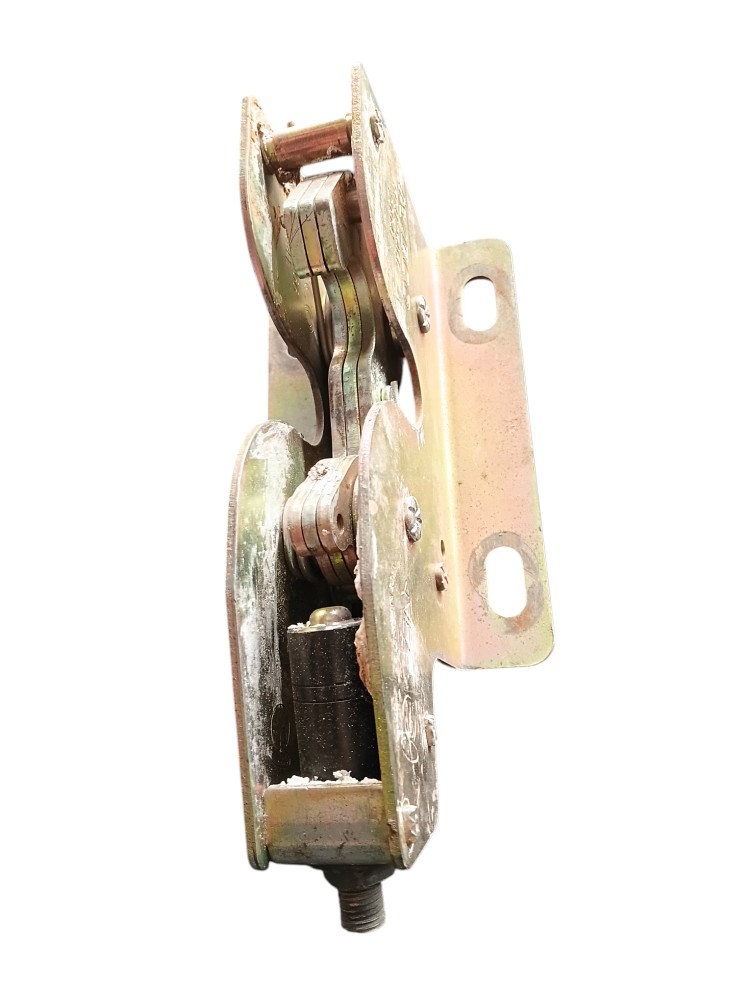 FECHADURA TRASEIRA BASCULAR CABINE ORIGINAL IVECO -504125466 3