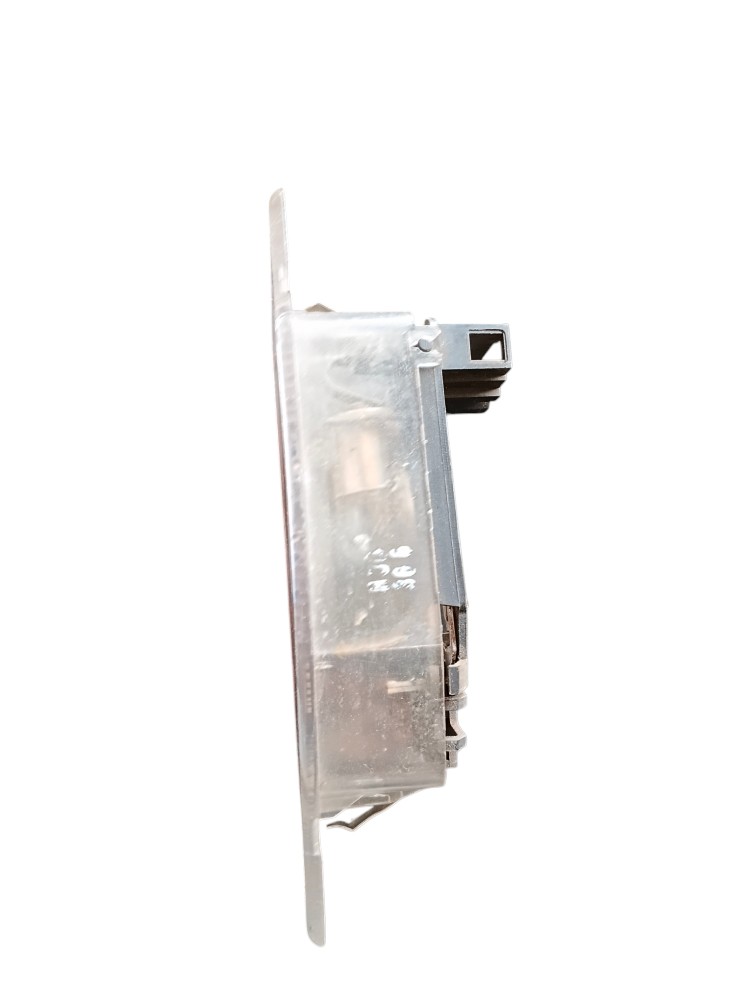LANTERNA DEGRAU DA PORTA ORIGINAL SCANIA PGR – 1452646 4