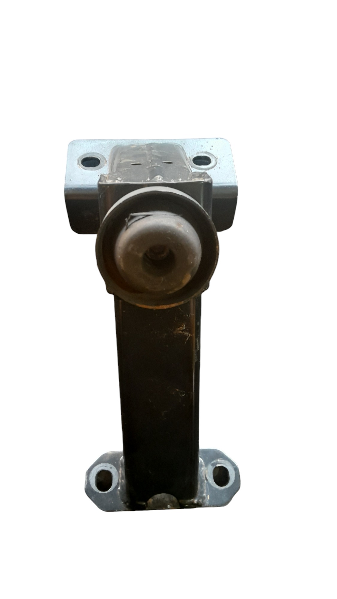 Suporte C/ Batente Suspensão Dianteira Vw Delivery-23b401264 2