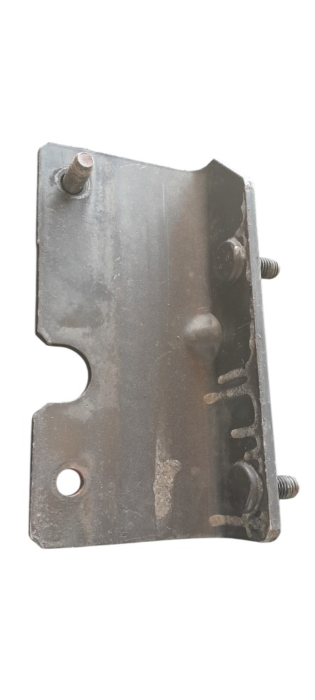 SUPORTE  FIXAÇÃO ESCADA BATERIA MERCEDES AXOR – A9585421340 3