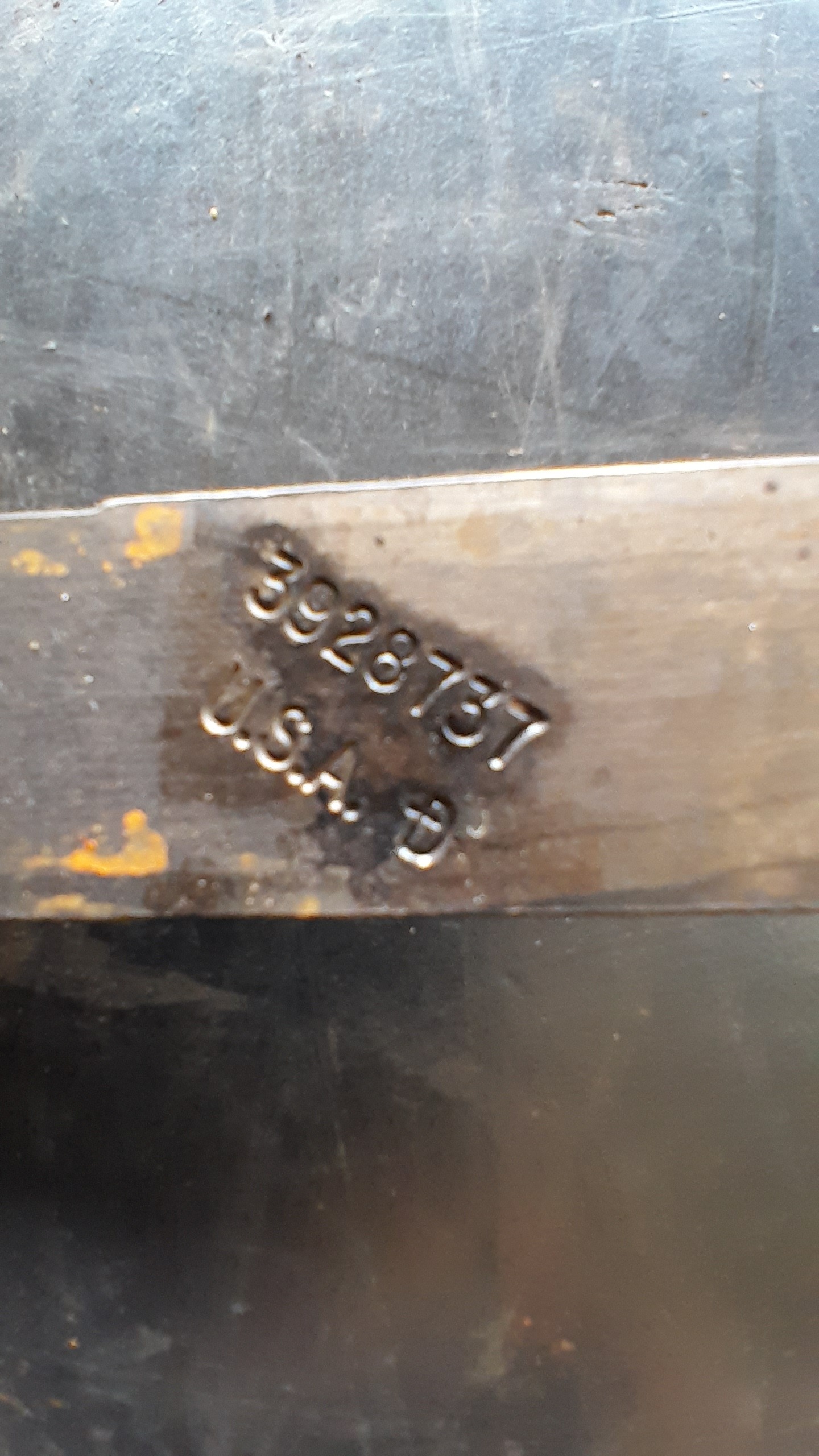 Suporte De Tubo Da Mangueira Motor Cummins  3928737 4