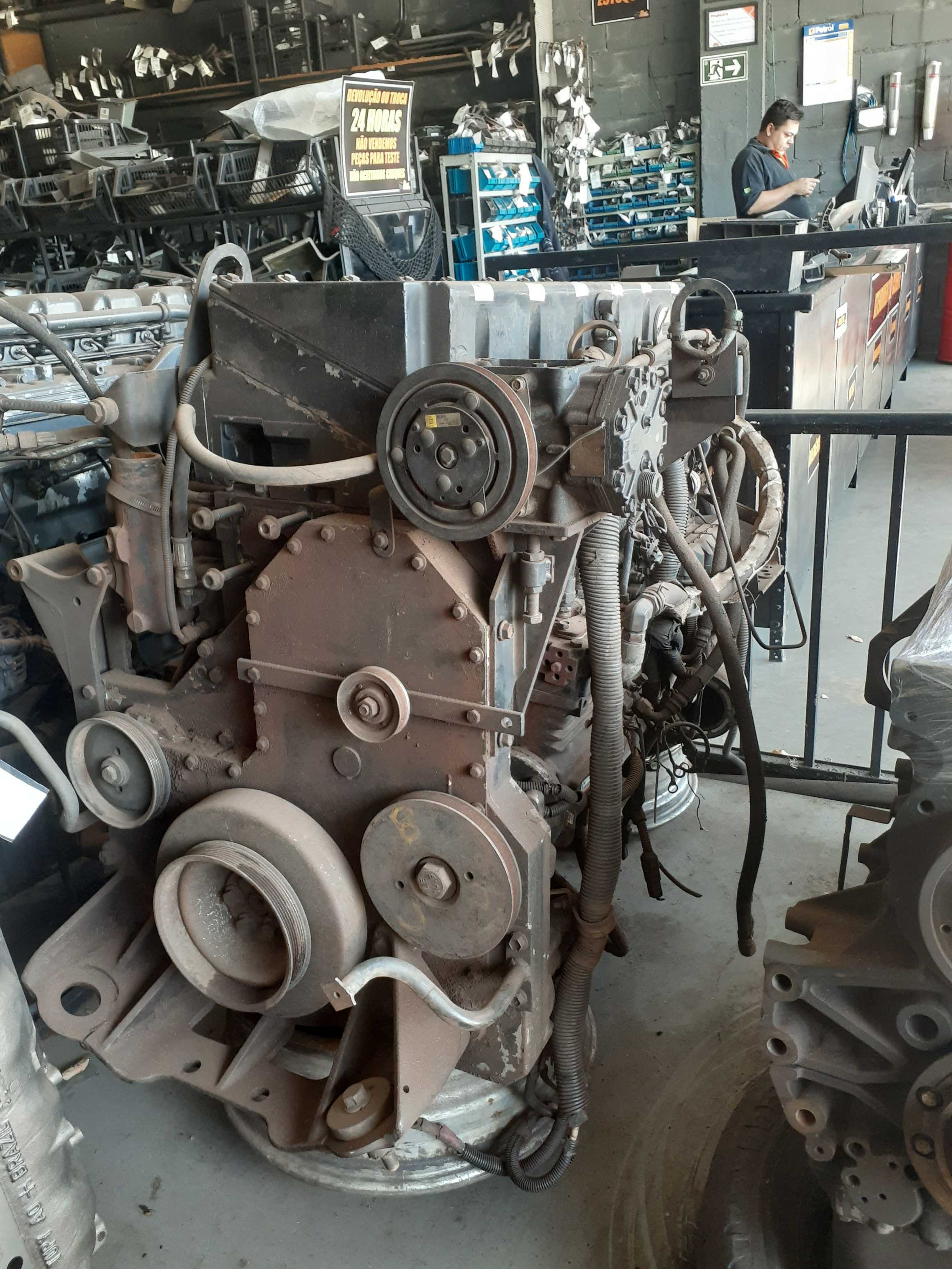 Motor International 9800 Ism 4