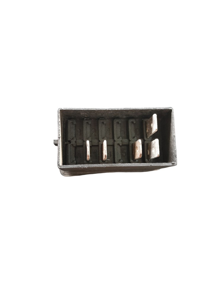 Interruptor Luz Interna Original Iveco Stralis – 504096442 2