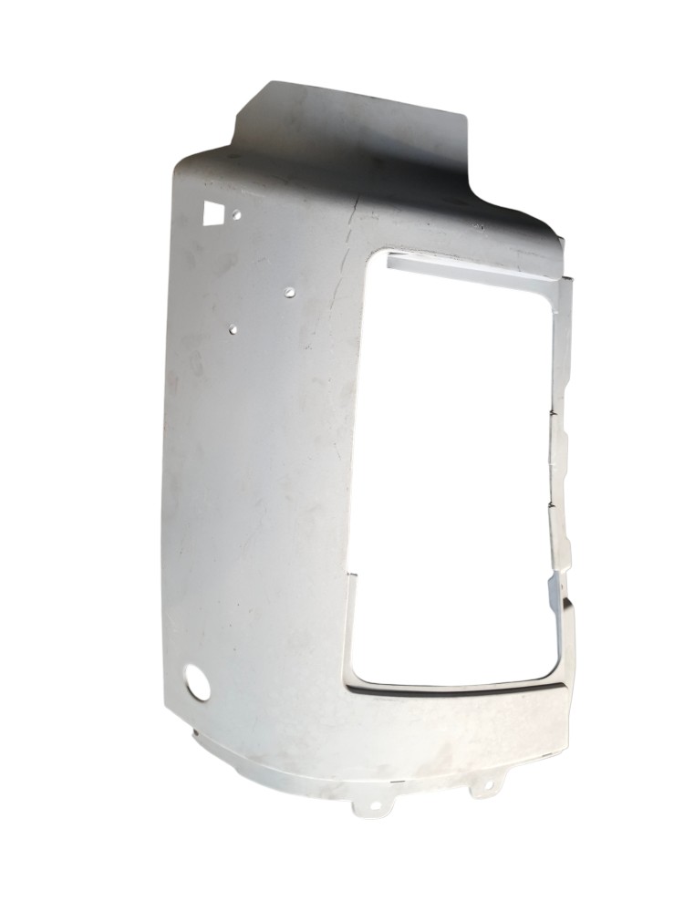MOLDURA FAROL LD VOLVO FH