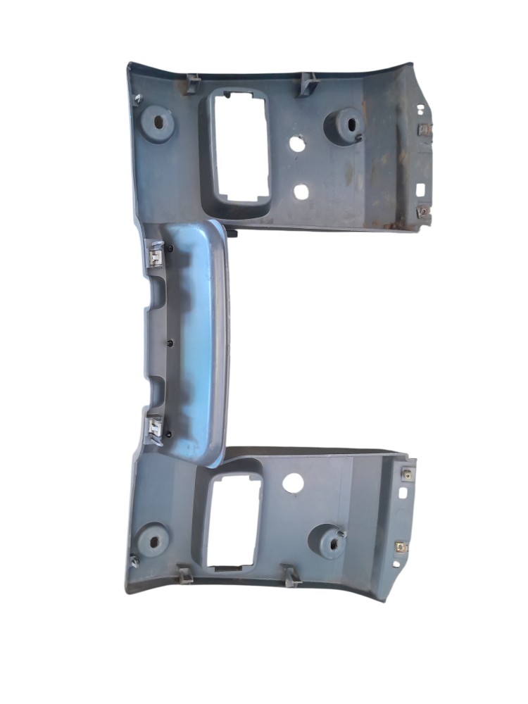 MOLDURA CONSOLE DO PAINEL ORIGINAL MERCEDES – A9406800806