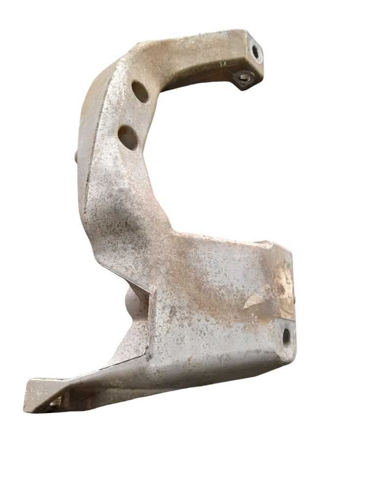Suporte Farol Mercedes Benz Axor 1933 Le – 9408851231 4