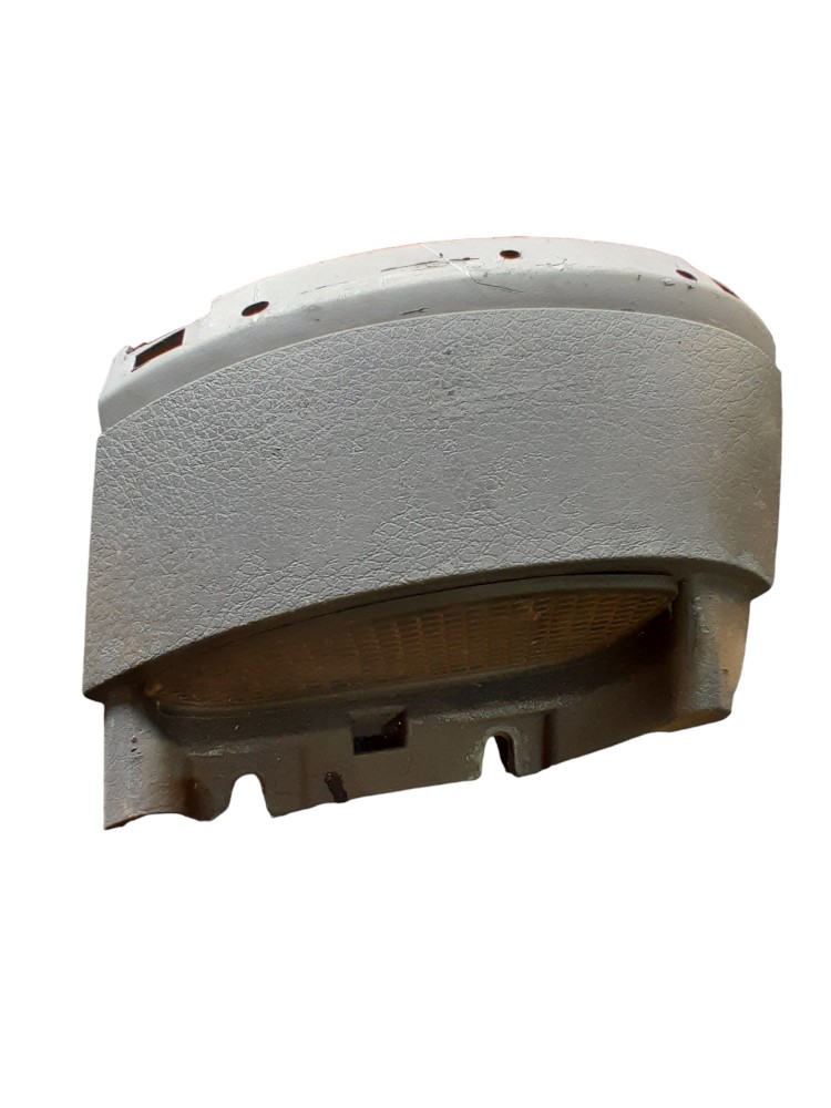 Tampa Caixa Fusíveis Original Volvo Fh C/ Detalhe – 3175630 2