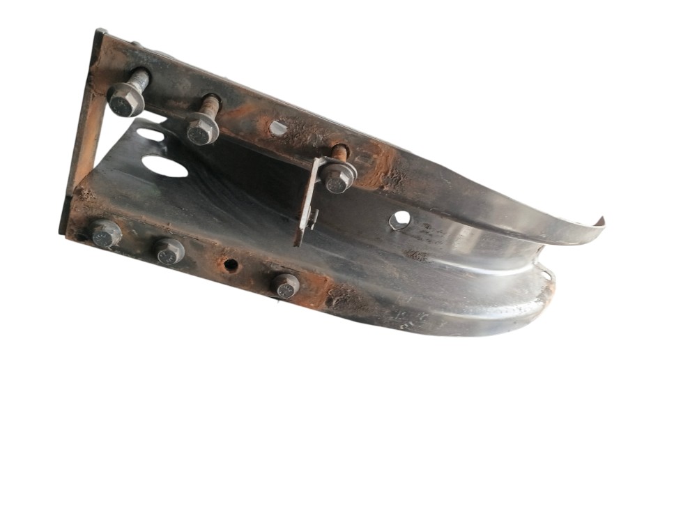 SUPORTE TANQUE EM D ORIGINAL VOLVO FH – 20721537 3