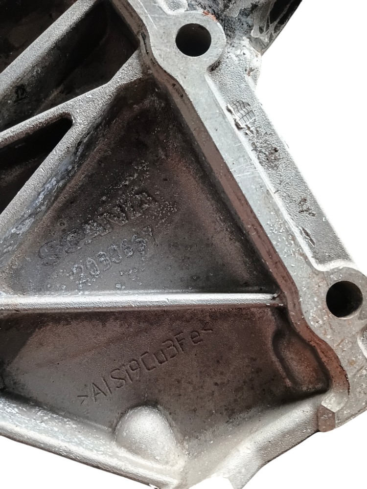 TAMPA DIANTEIRA MOTOR ORIGINAL SCANIA PGR – 2030667 2684247 4