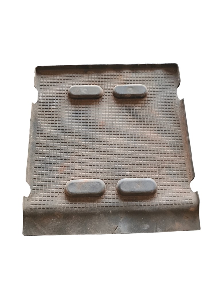 TAPETE BORRACHA PRATELEIRA ORIGINAL SCANIA PGR – 1366290