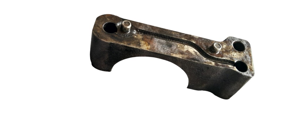 MANCAL COMANDO BLOCO MOTOR ORIGINAL VOLVO FH D13 – 23295672 2