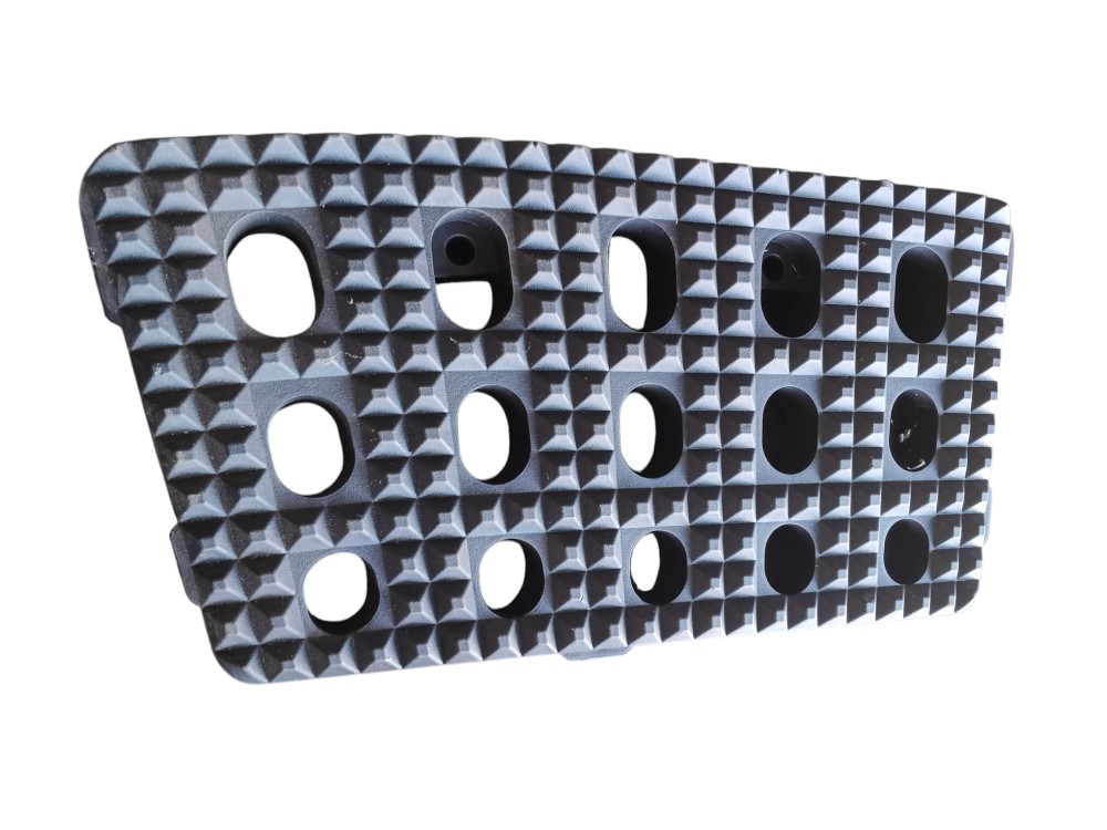 PISANTE ESTRIBO SUPERIOR LD IVECO TECTOR – 50432974 2