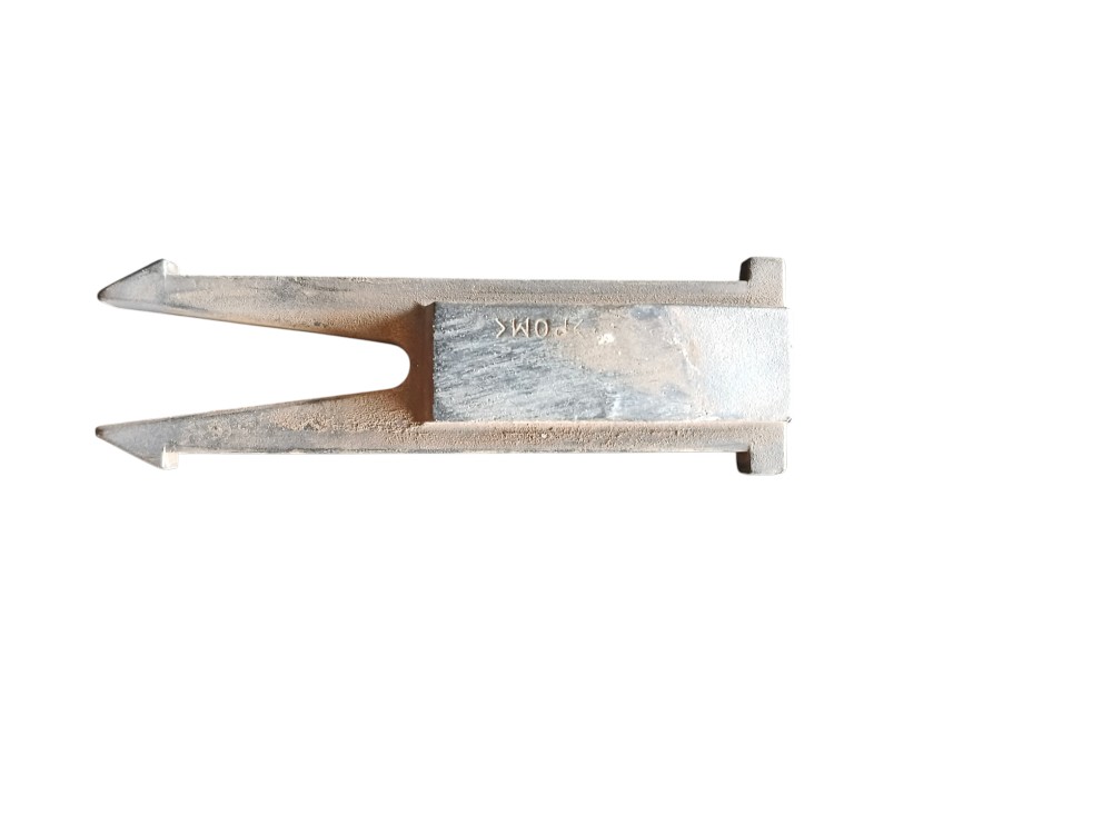 PRESILHA GUIA DA GRADE ORIGINAL SCANIA 124 S4 – 1506422