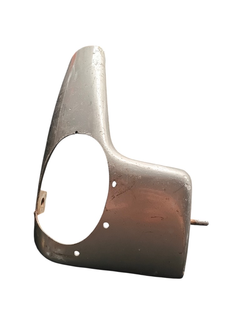 PONTEIRA DO PARACHOQUE LE ORIGINAL VOLVO VM – 20977735 2