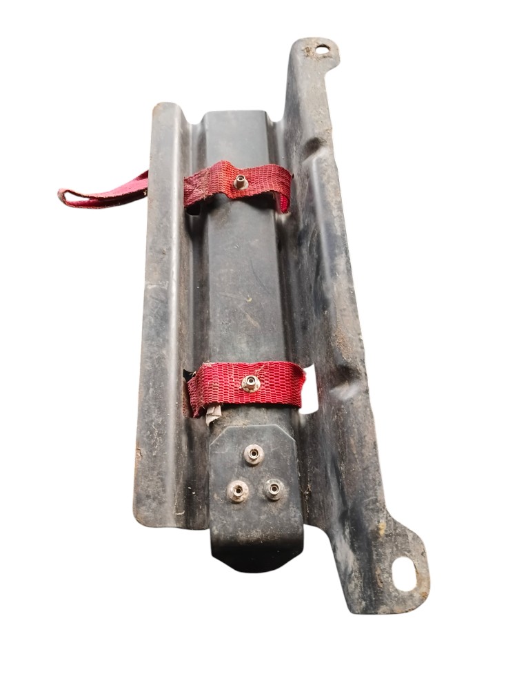 SUPORTE DO EXTINTOR ORIGINAL SCANIA PGR – 2065510