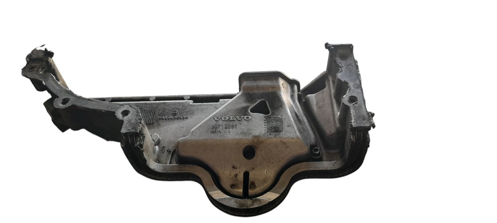 Tampa Do Motor Dianteiro Original Volvo Fh D13 – 20712265 3