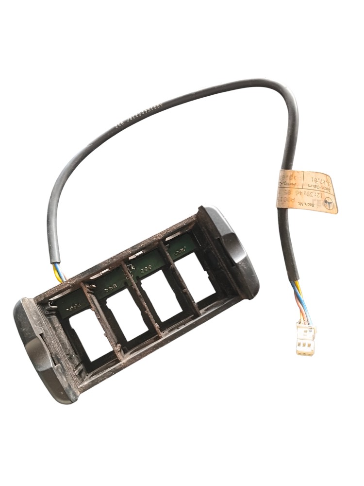 MOLDURA PAINEL COMANDO BOTÕES ORIGINAL MERCEDES – 9435400146 2