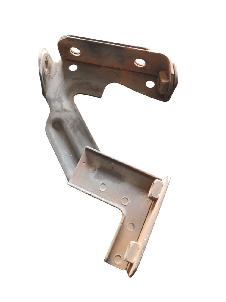 SUPORTE DO QUEBRA SOL EXTERNO ORIGINAL SCANIA 124 – 1434361