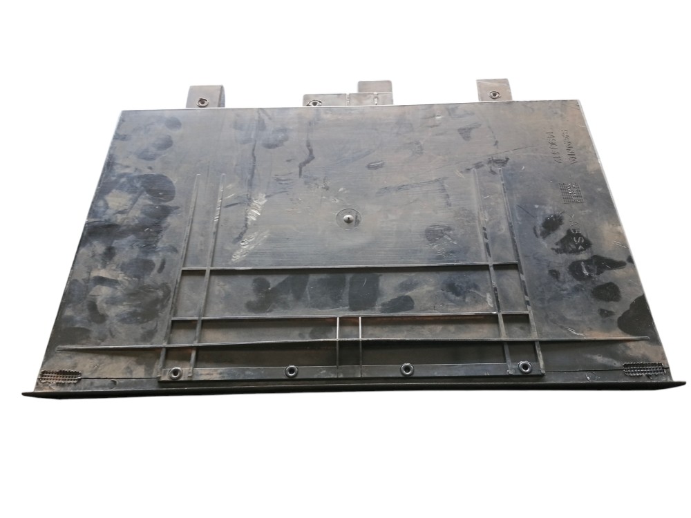 ACABAMENTO INTERNO PORTA LUVAS ORIGINAL SCANIA PGR – 1490312 2
