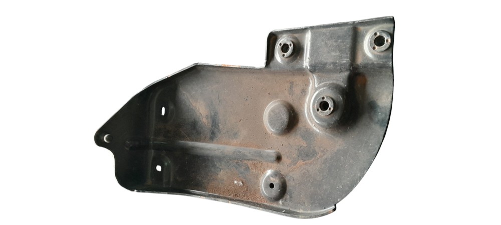 Suporte Grade Frontal Le Original Volvo Vm – 20748355 5