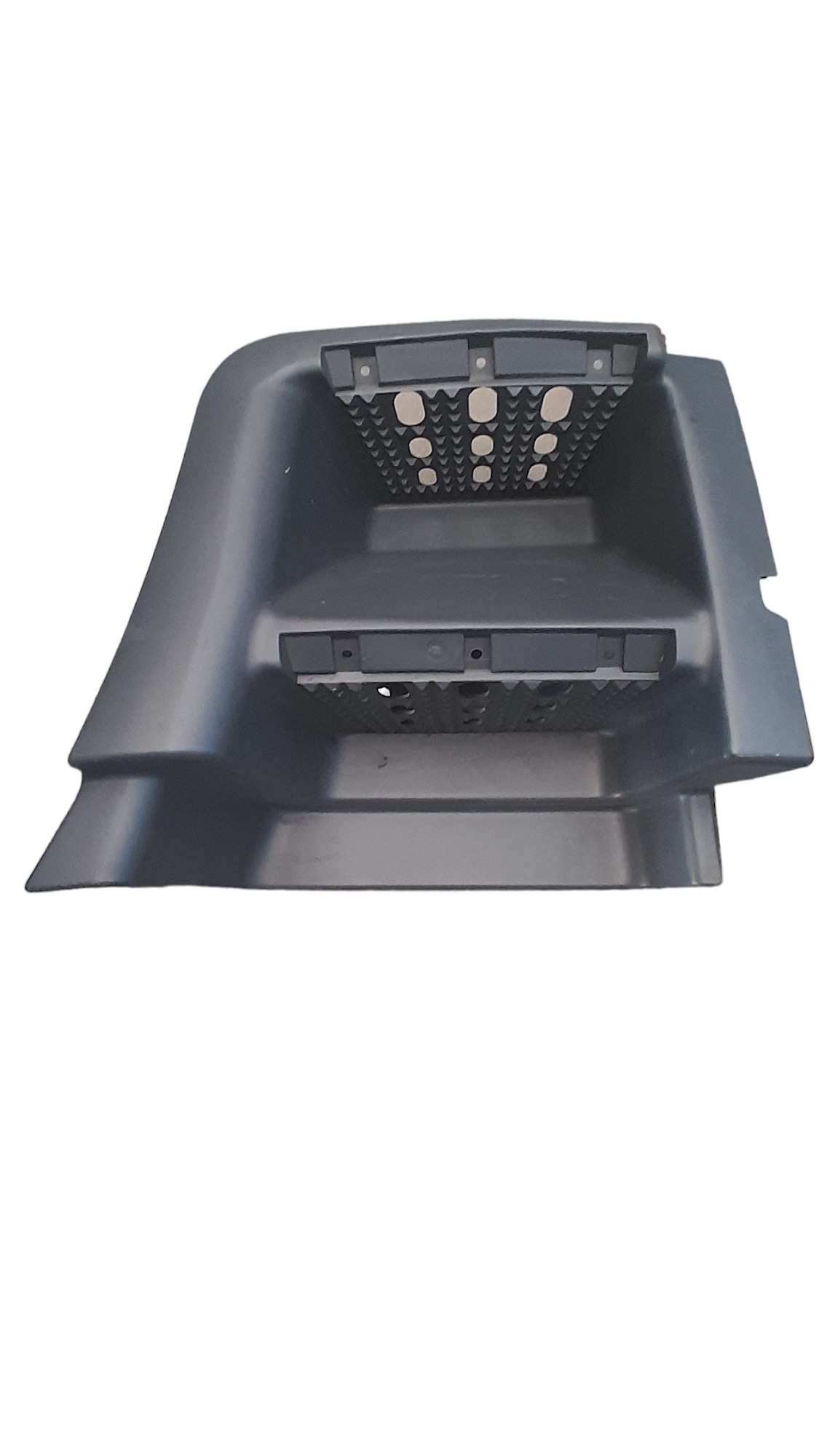 Estribo Inferior Da Cabine Le Iveco Stralis – 504103303 2