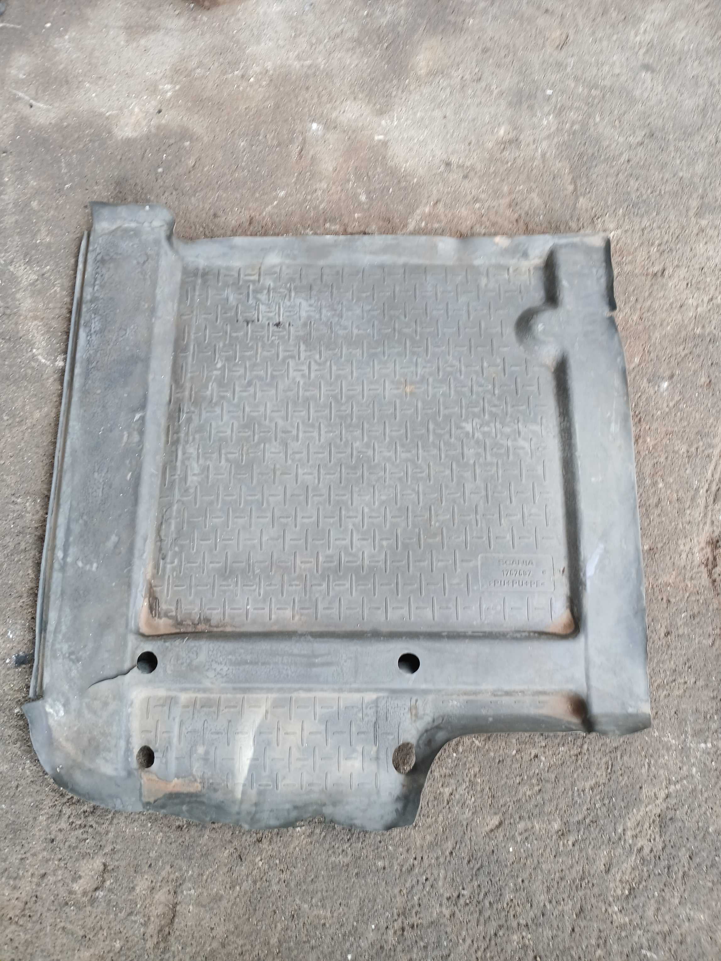 TAPETE REVESTIMENTO ORIGINAL SCANIA S5 – 1767687