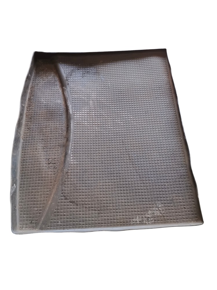 TAPETE BORRACHA PORTA OBJETOS ORIGINAL SCANIA PGR – 1402340 1