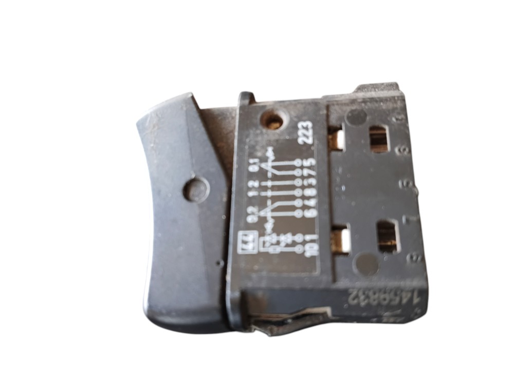BOTÃO LUZ LEITURA INTERNA ORIGINAL SCANIA S5 – 1459832 2