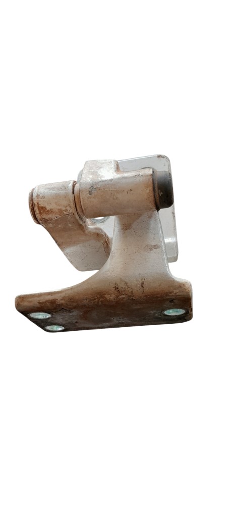 DOBRADIÇA DA PORTA ORIGINAL MAN TGX – 81626906061