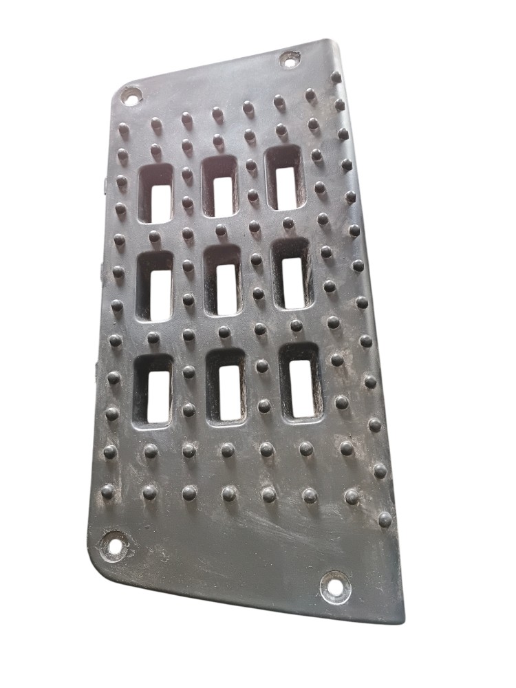 PISANTE ESTRIBO SUPERIOR LE VW CONSTELLATION – 2S2821685