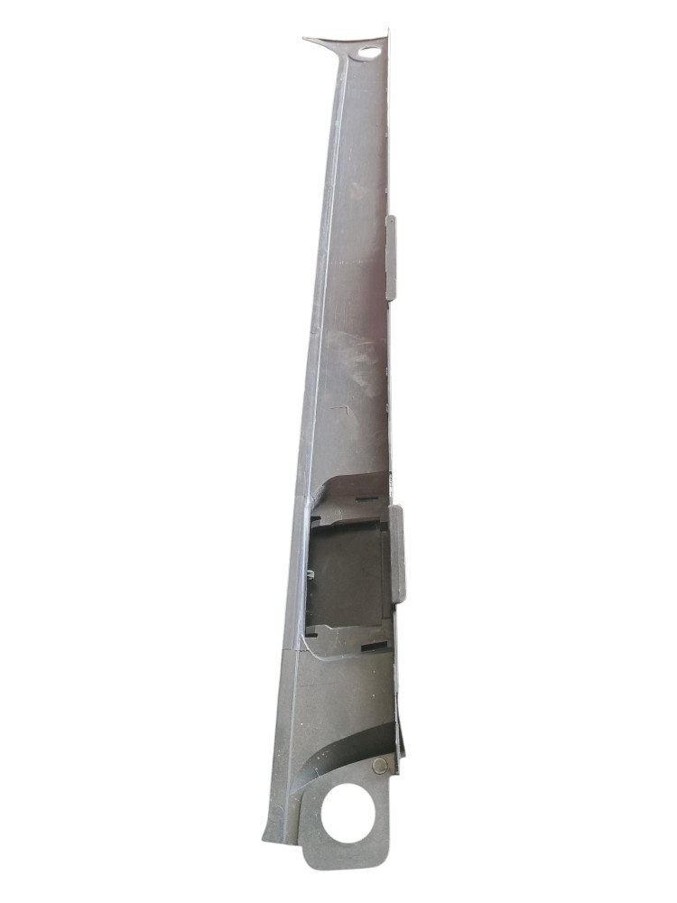 ACABAMENTO COLUNA EXTERNA LE SCANIA S4 – 1346935 2