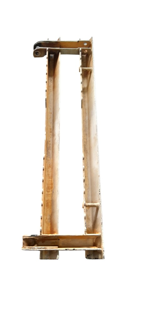 Estribo Grade Dianteira Inferior Volvo Fh Original – 3175863 4