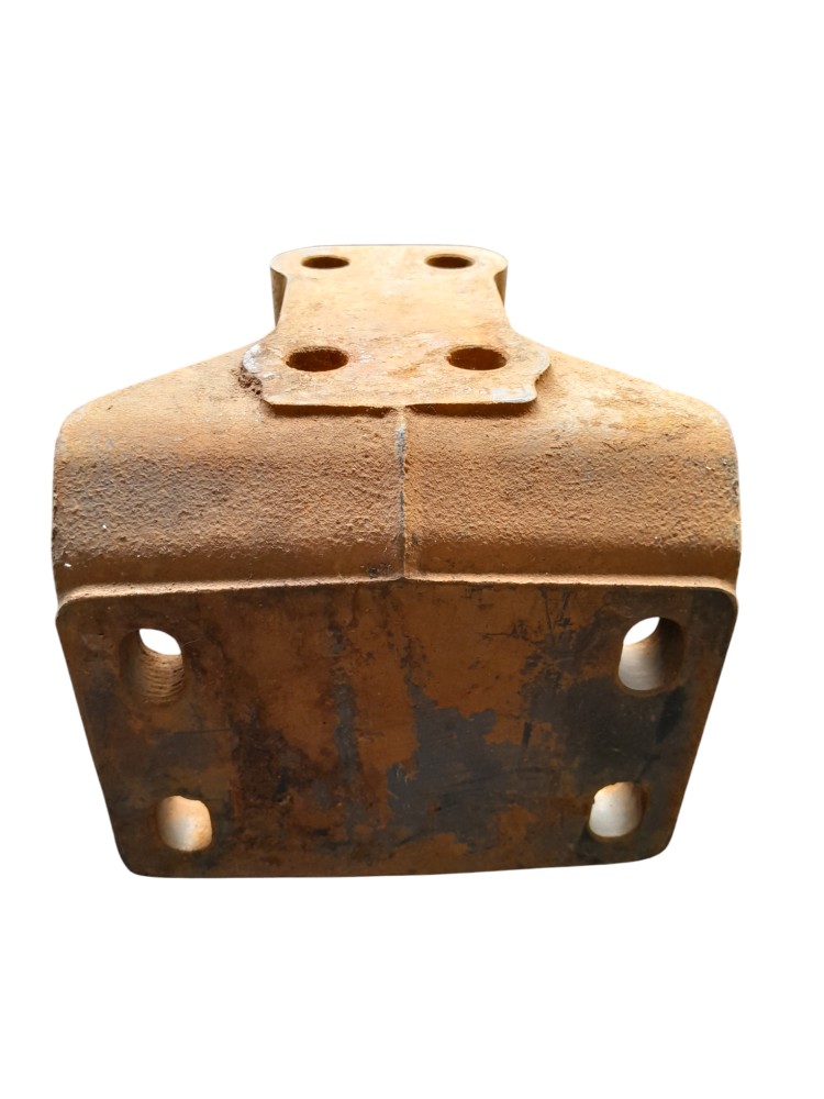 Suporte Fixação Cabine Chassis Iveco Stralis – 504002464 2