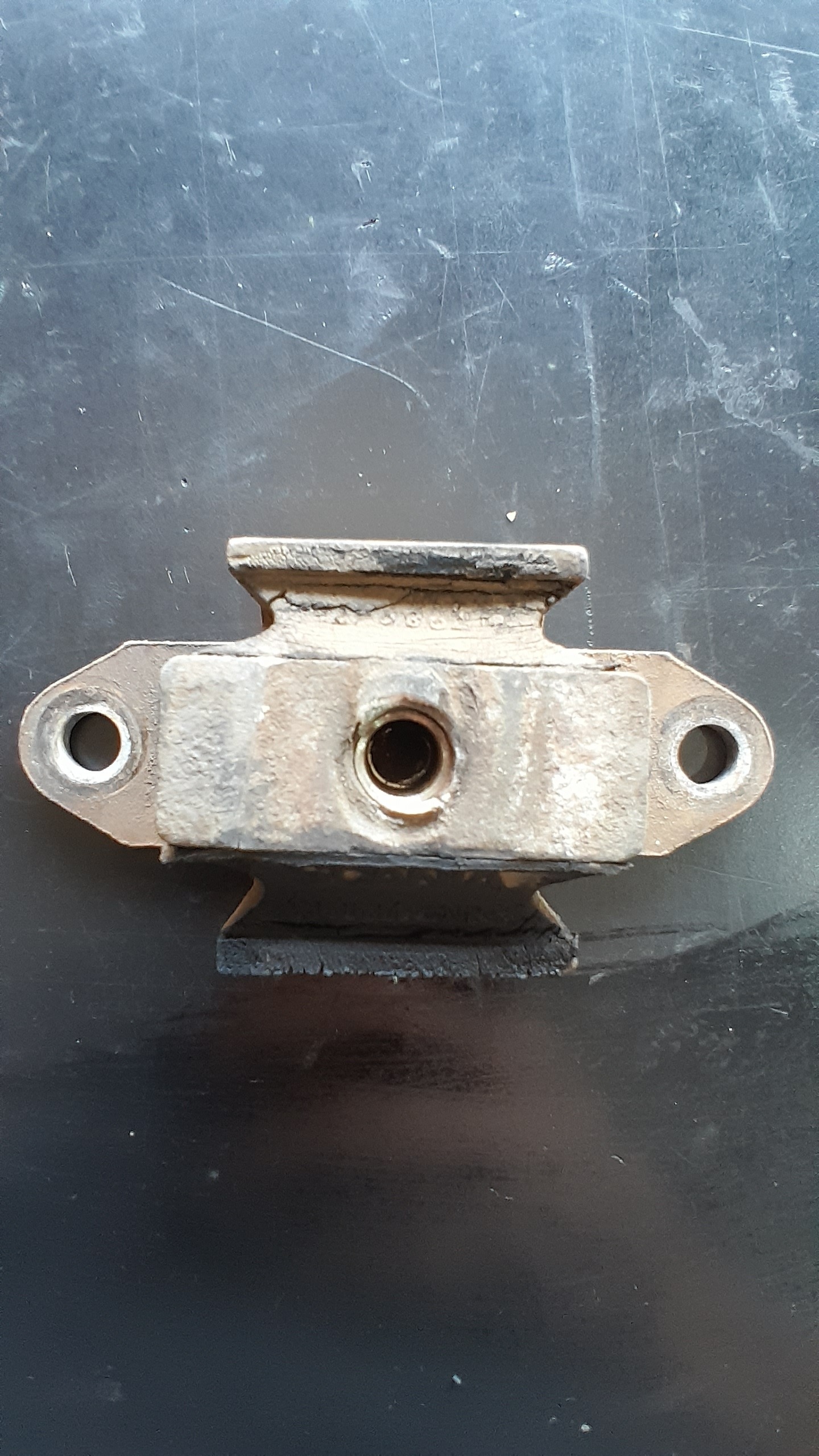 COXIM SUSPENSÃO DO RADIADOR ORIGINAL SCANIA S4 – 1363634 2