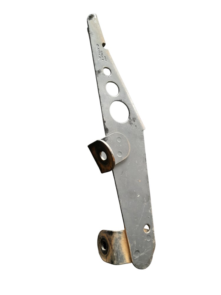 SUPORTE DO QUEBRA SOL EXTERNO ORIGINAL VOLVO FH – 8191274 2
