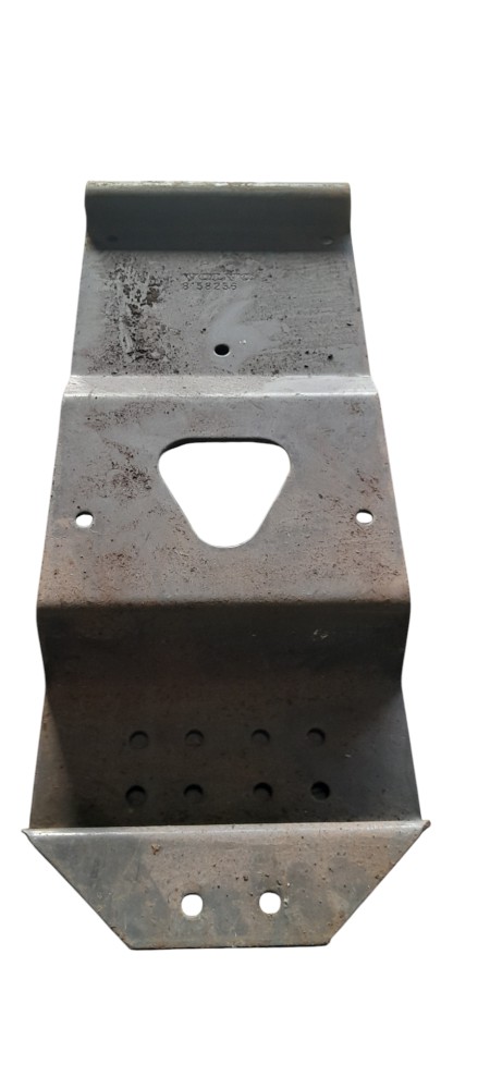 Suporte Lanterna E Placa Original Volvo Fh – 8158256 2