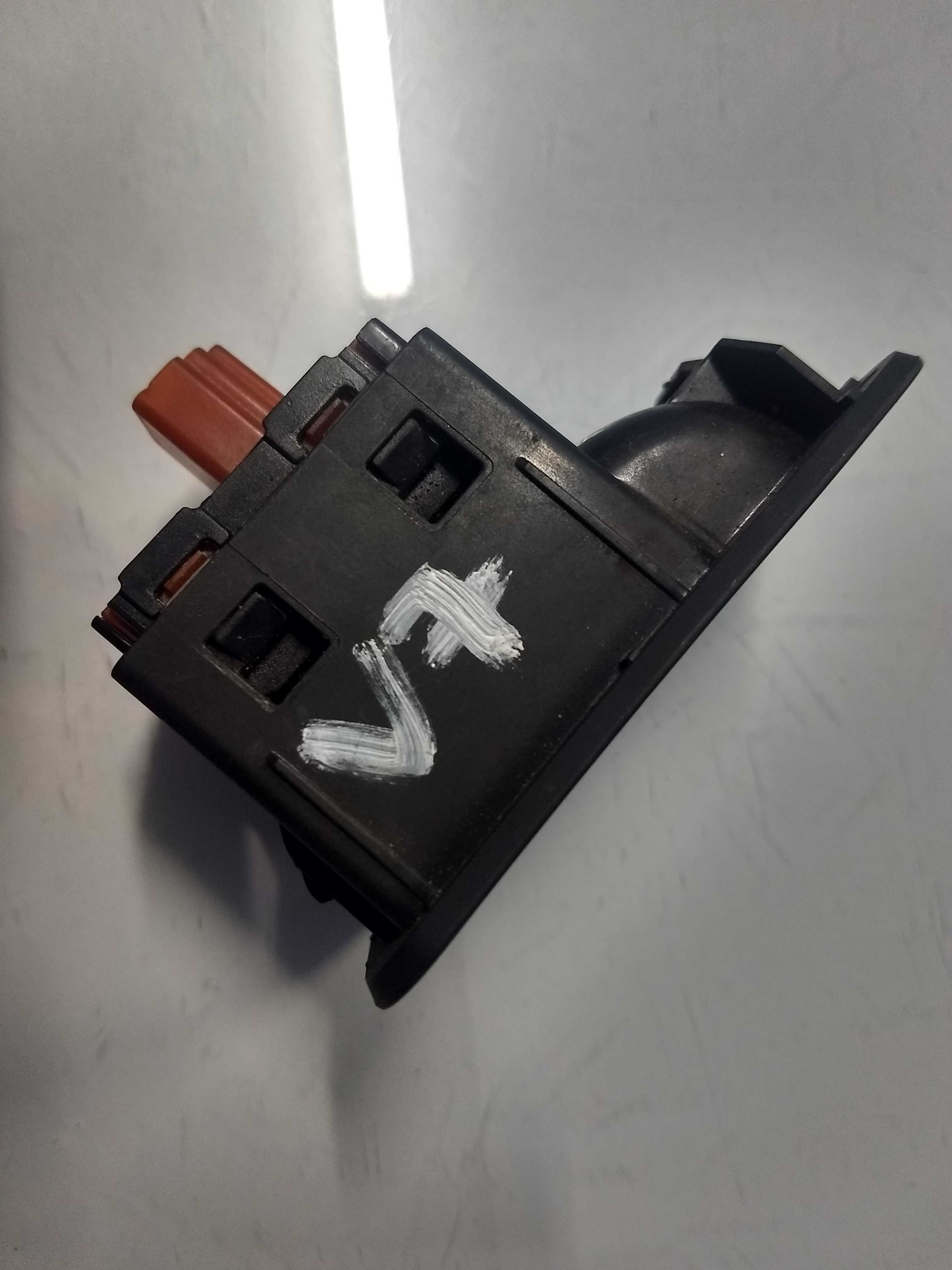 Comando Vidro Dianteiro Direito Chery Tiggo 2 2020 2