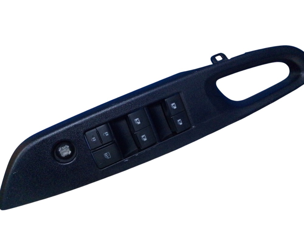 Botão comando vidro diant. esq. Toyota Yaris 2022/2023 1.5