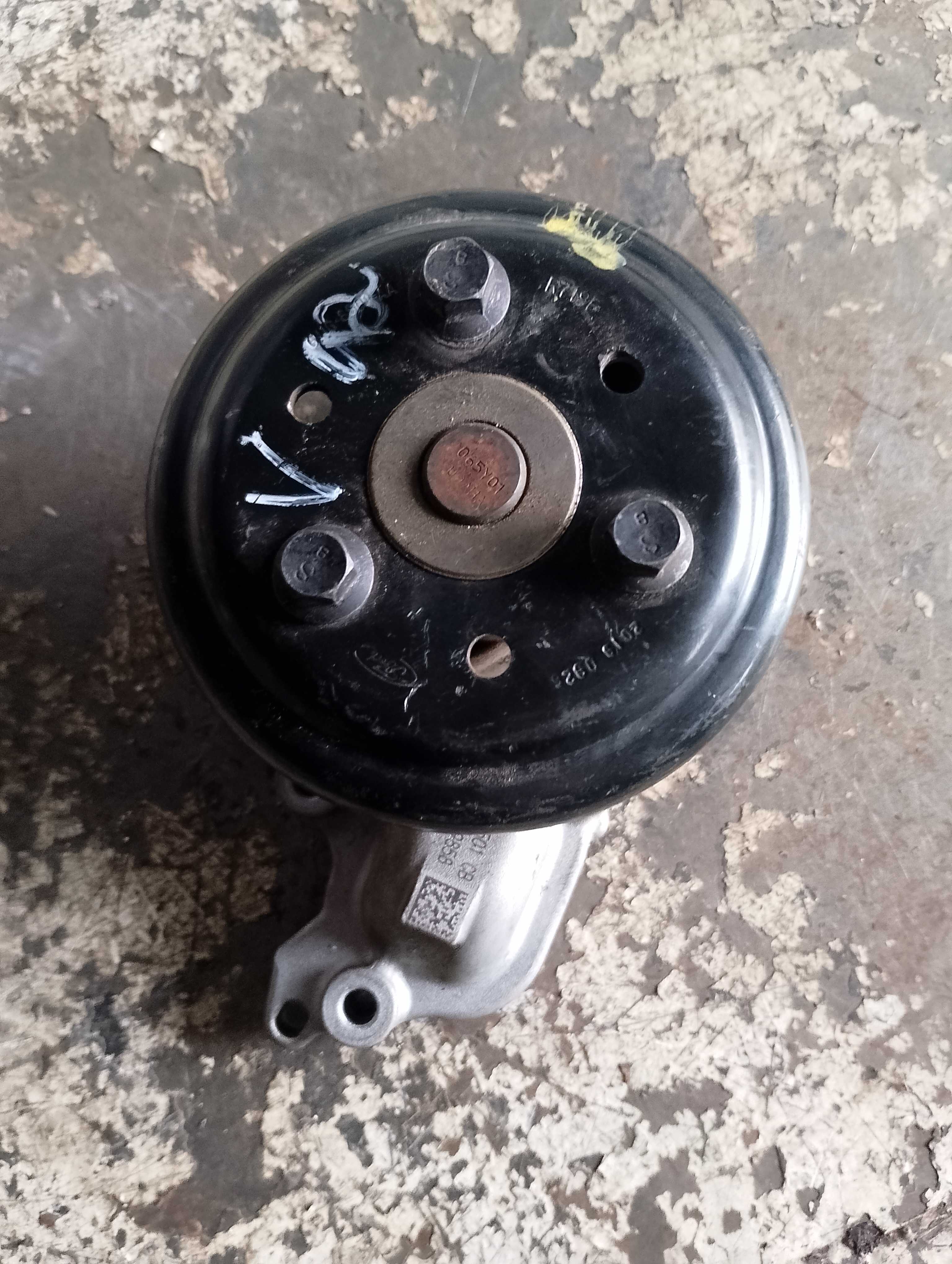 Bomba De Água Ford Ka 2020 1.5 3cc 12v Automático Oferta