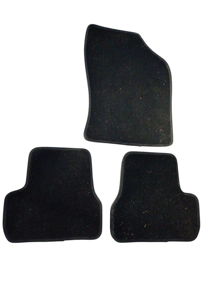 Tapete Borracha Citroen C3 2015 Kit Sem O Dianteiro Esquerdo Preto