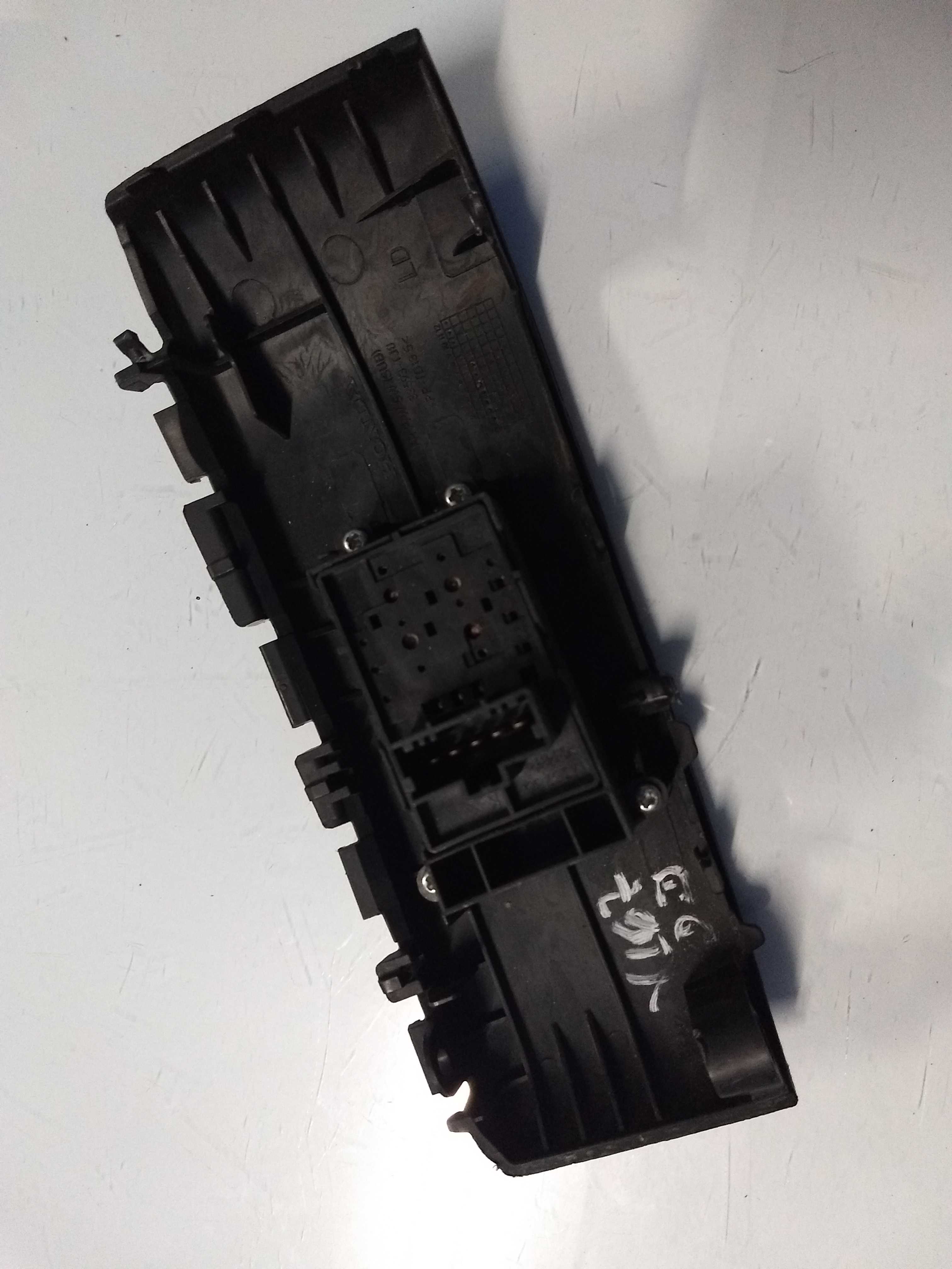 Comando Botao Vidro Dianteiro Direito Honda Fit 2009 2